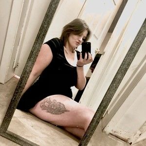 Meet your Posher, Emilee